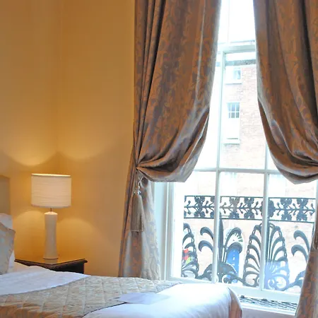 Fitzwilliam Townhouse