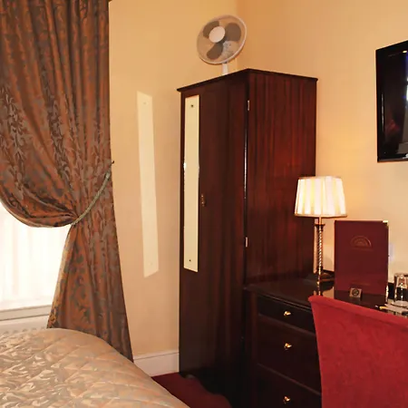 Fitzwilliam Townhouse 3*